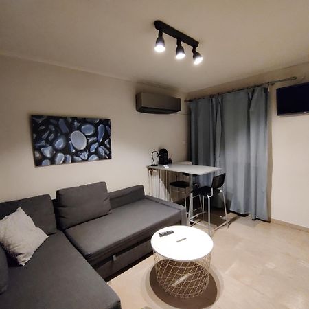 Theo'S Loft Apartment Athens Exterior photo